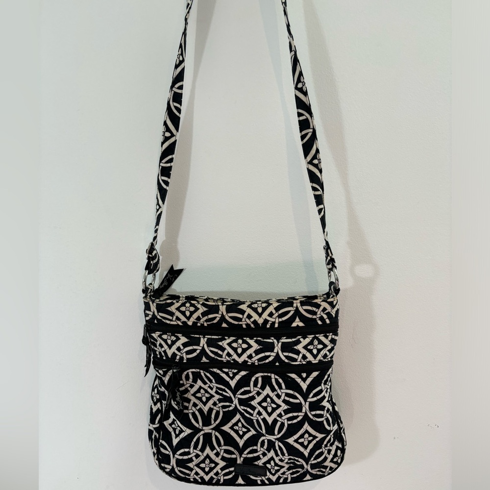 Vera Bradley Black White Medium Size Crossbody Casual Purse Quilted